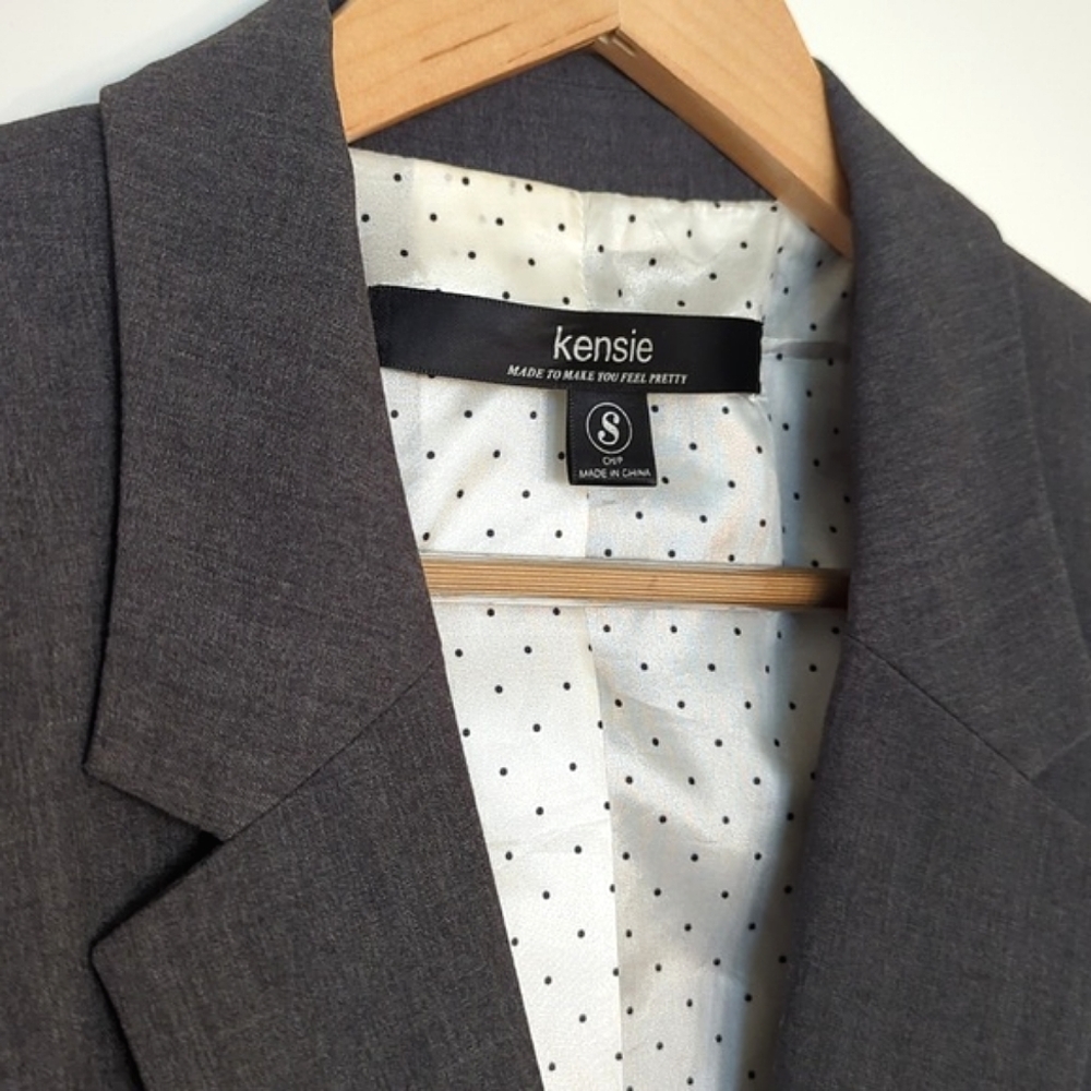 Kensie Gray Blazer - Picture 3 of 6